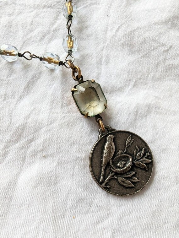 Médaillon Bronze Vintage Avec Chaîne - Oiseau Gravé - Bijou Ancien Style