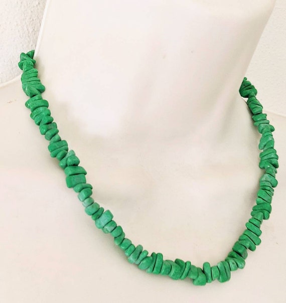 Green turquoise necklace