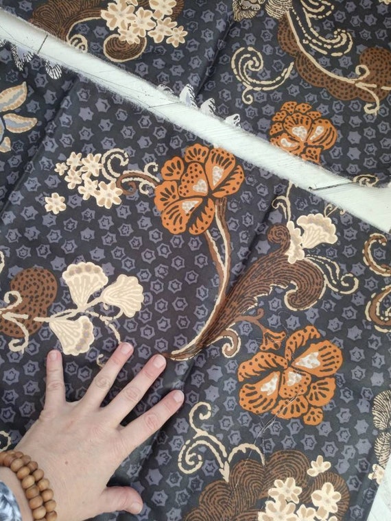 Decorator fabric eighties earthy floral 2 pieces 16 x 36 inch cotton orange navy
