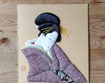 日本の優雅な女性、押江（おしえ）作のシルク絵画　9.5 x 10.5インチ