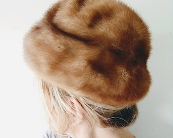 Mink pillbox hat golden brown lined 50's 60's Jackie O glam Old Hollywood rockabilly warm supple soft