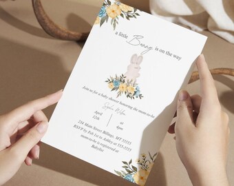 Bewerkbaar Een klein konijntje is onderweg Uitnodiging babyshower Een konijntje uitnodigingssjabloon babyshower Babyshower voor Pasen Genderneutraal lente