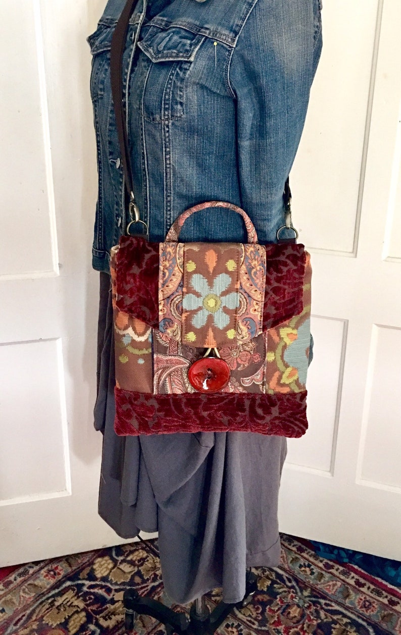 Crossbody and backpack in one