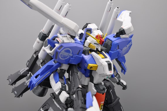 Bandai 1/100 Master Grade MG S Gundam Booster Unit Type Built