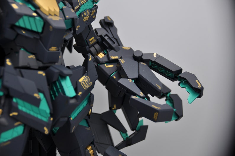 Bandai 1/60 PG Unicorn Gundam 02 Banshee Norn 2 Shield Expansion Built ...