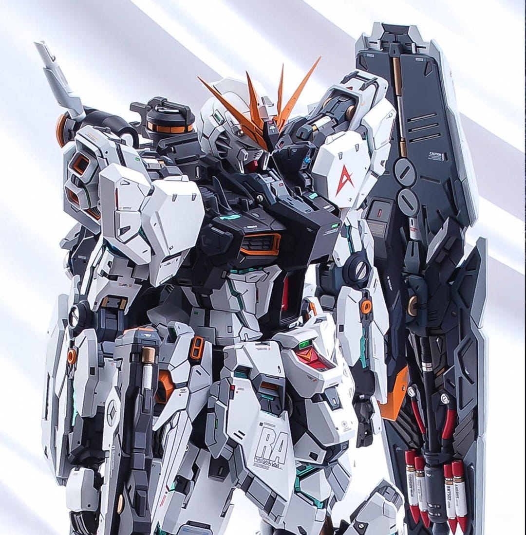 Bandai 1/100 Master Grade MG RX-93 Nu Gundam With Fortune Meow