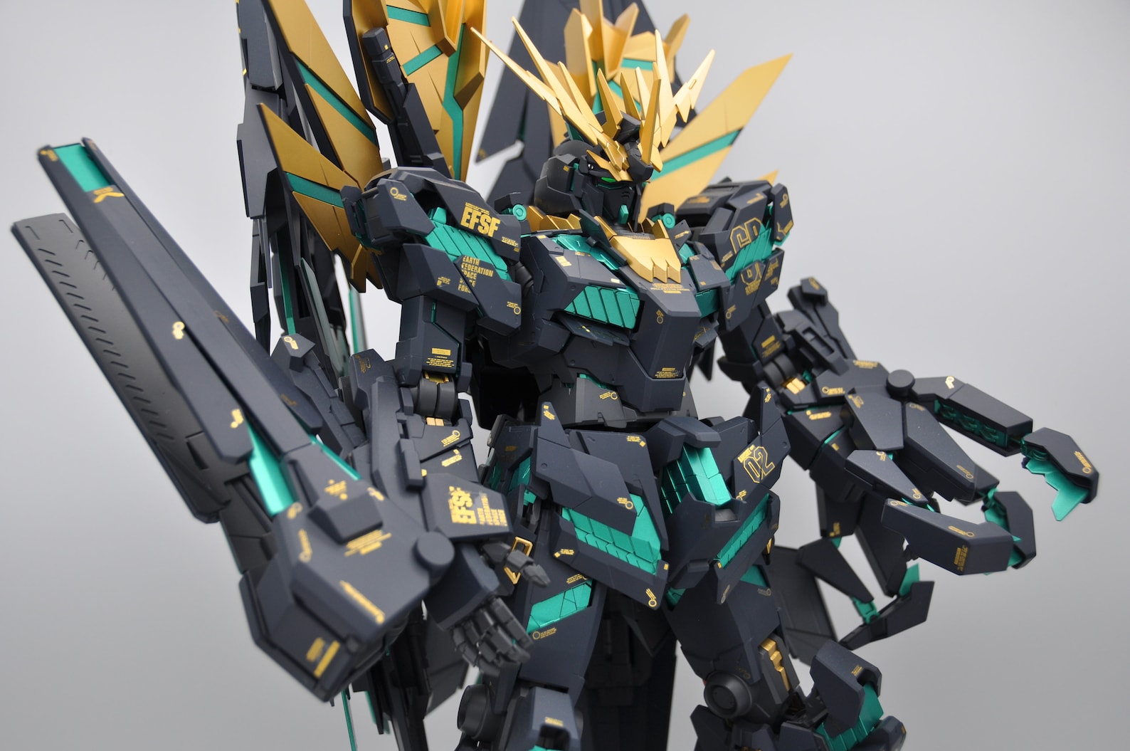Bandai 1/60 PG Unicorn Gundam 02 Banshee Norn 2 Shield Expansion Built ...