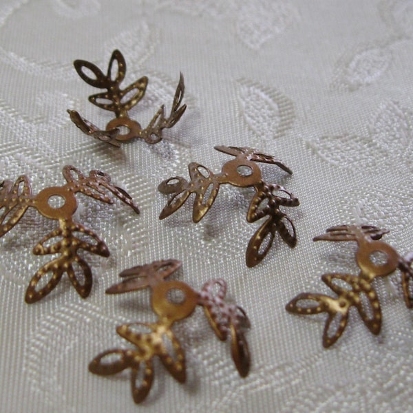 400pcs CLOSEout SALE Copper Finish 3 Leaf Filigree Vine Bead Caps 16mm 302