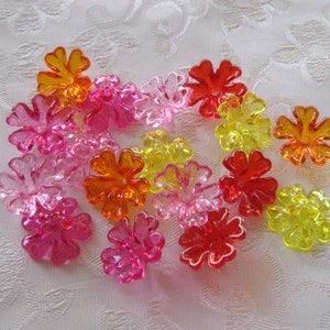 100pcs Jewel Tone Transparent Lucite Acrylic Flower Cap Bead 16mm Choose Your Color 433T