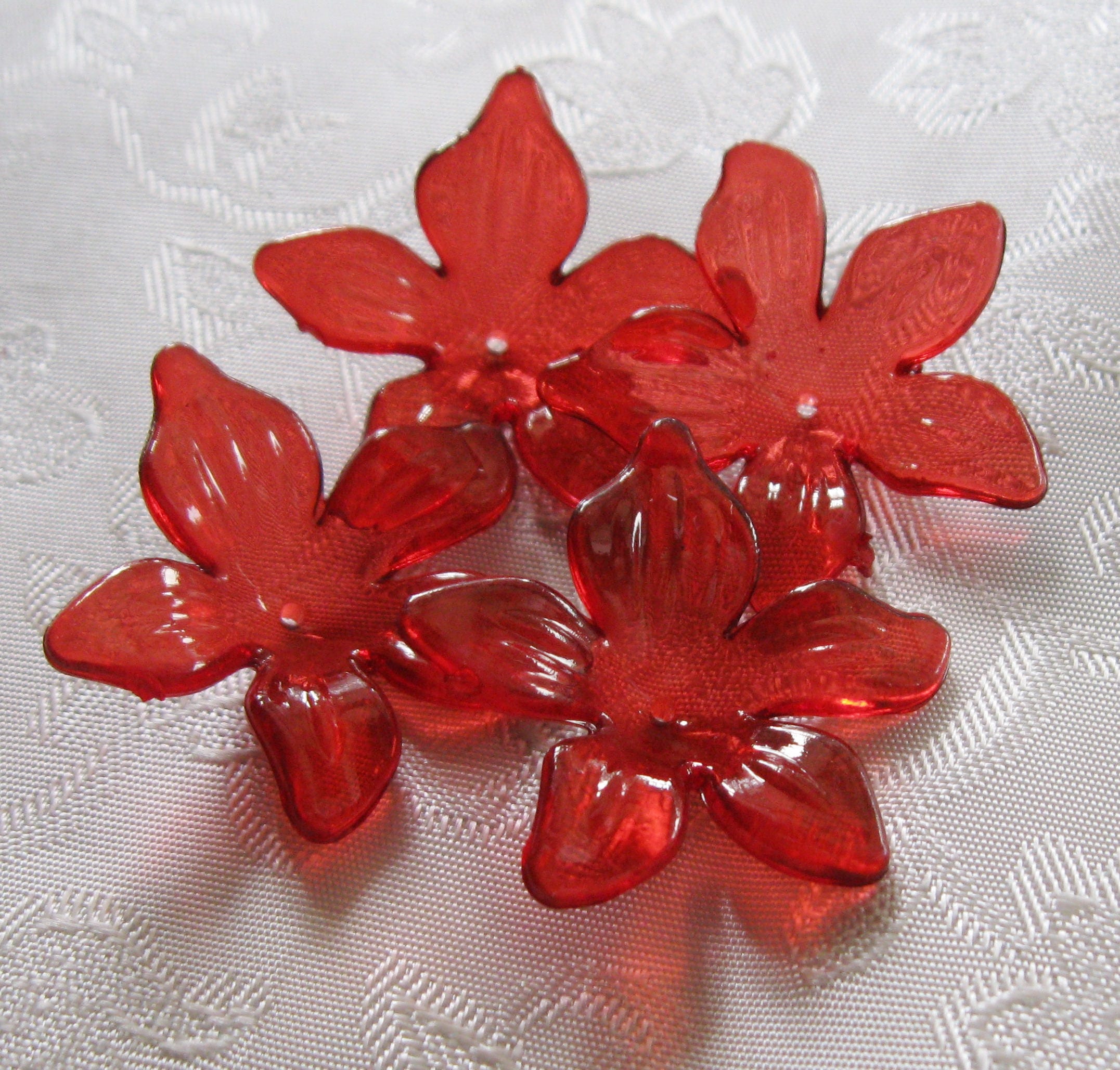 30pcs Transparent Dark Red Flower Caps 28mm Lucite Acrylic Christmas Poinsettia Larger Discounted Quantity Offered 421