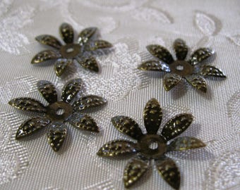 50pcs Antique Bronze Pointy Daisy Bead Caps Lead Free 338