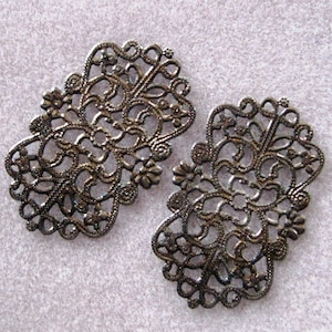 30pcs Filigree Pendants Gunmetal Silver, Oxidized, OX Stamping, Scrap booking, Lead Free 49mm x 31mm 545