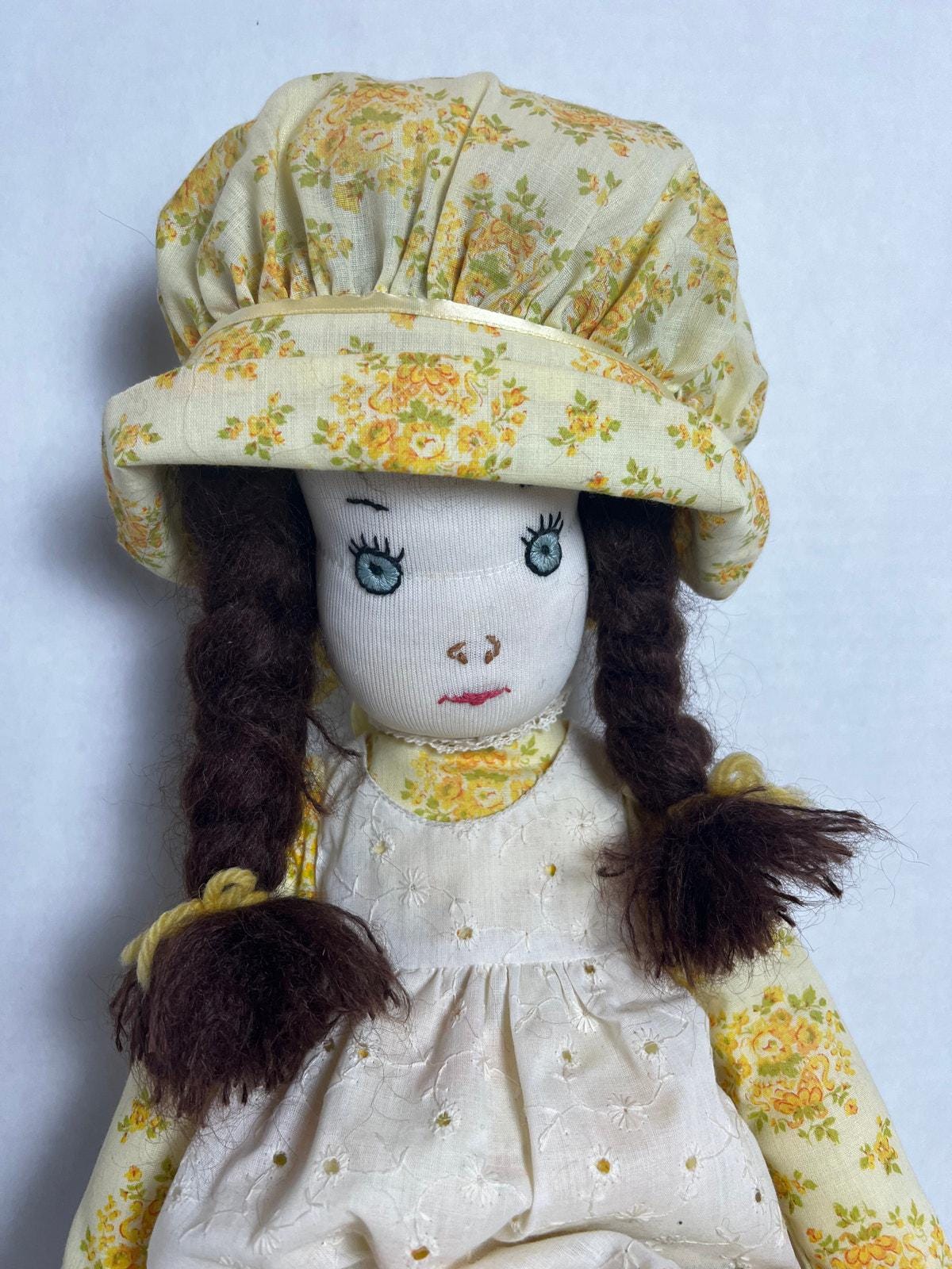 Vintage Rag Doll in a Cute Outfit, Handmade 23