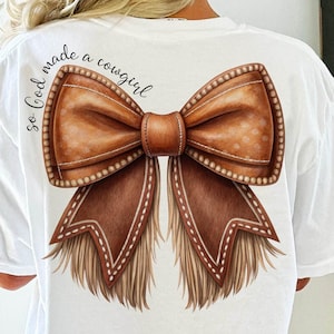 Così Dio creò una cowgirl PNG, fiocco cristiano occidentale PNG, camicie da ragazza di campagna PNG, fiocco disegnato a mano Coquette, pelle di mucca, sublimazione, citazione