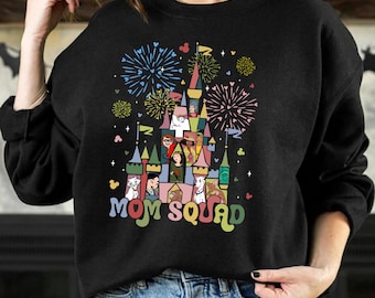 Disney Mom Shirt, Disney Mom Squad Shirt, Mom Squad T-Shirt, Disney Mom Urlaub Shirt, Disney Shirt für Mom T-Shirt, Disney Familienausflug
