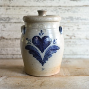 Vintage 1987 Rowe Pottery Works Hand Thrown Lrg Stoneware Lidded Crock w/ Heart Motif, Salt Fired Ceramic Storage Jar, Farmhouse Kitchen