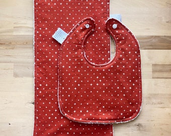 Baby Burp Cloth and Bib Gift Set, bib and burp cloth, Gender Neutral Baby Gift, baby shower gift, bib by Sweetpea and Co.