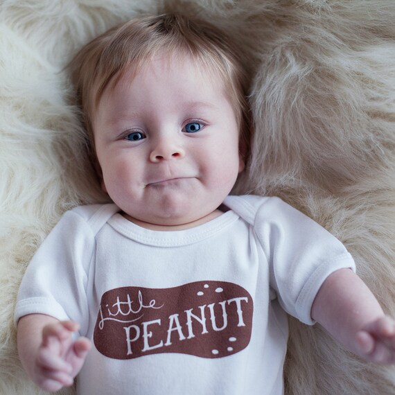 Compre En Ee Uu Barato En Linea Body De Cacahuete Pequeno Bodysuit Bebe Baby Romper Serigrafia De Una Pieza 0 3m 3 6m 6 12 Mo 12 18mo Por Sweetpea And Co Colecciones Abrafin Org Br
