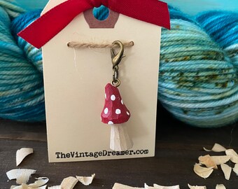 Red HAND CARVED WOOD Mushroom Toadstool *Classic Red* Progress Keeper Charm Knitting Crochet