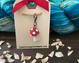 Red HAND CARVED WOOD Mushroom Toadstool *Classic Red* Progress Keeper Charm Knitting Crochet