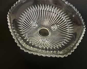 Vintage Jeannette Glass 'Anniversary' 3-footed candy dish