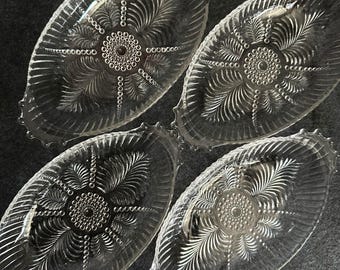 Vintage Anchor Hocking Feather and Pearl Set of 4 relish/trinket dishes