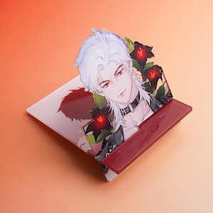 Suporte de telefone de acrílico Sylus desenhado à mão - Decoração de mesa de anime Love and Deepspace, presente de arte original, suporte durável premium com design laranja