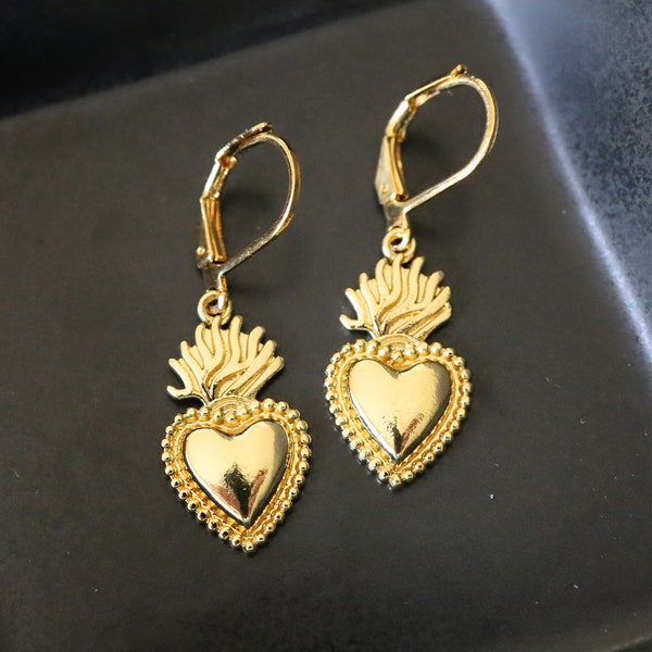 Sacred Heart Earrings, Gold Earrings, Catholic Earrings, Frida Earrings, Heart Earrings, Religious Earrings, Sacred Heart Jewelry