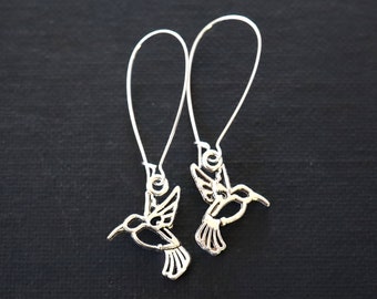 Hummingbird Earrings, Hummingbird Gifts, Hummingbird Jewelry, Gifts for Her, Bird Earrings, Silver Earrings, Nature Earrings, Bird Jewelry