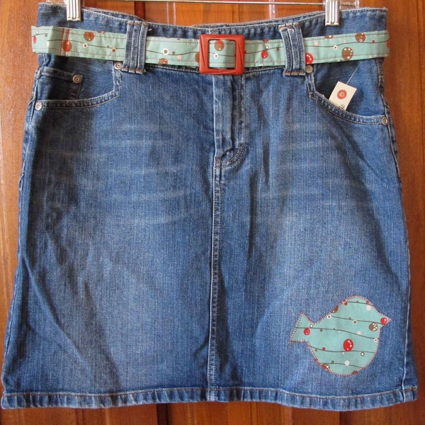 RESERVED for Lucy SALE Upcycled Denim Skirt - Birdie Applique with Matching Belt - Size 8/10