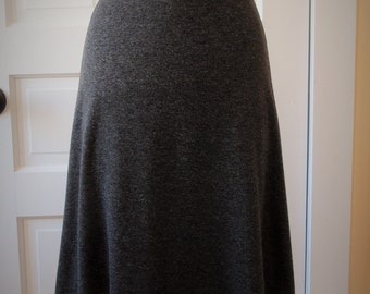 Jersey Knit Skirt - Heathered Charcoal - Size Small