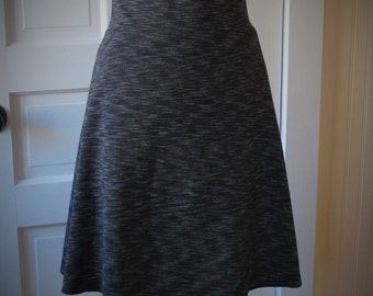 Jersey Knit Skirt - A line style - Black Space Dye Pattern - Size Small