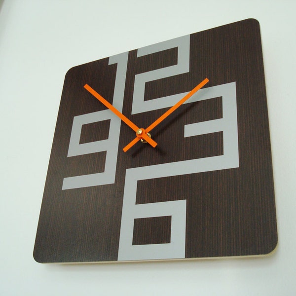 Reloj de pared moderno de Cornell de 10 pulgadas