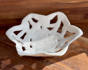 Star shaped Handmade Porcelain Bread Basket