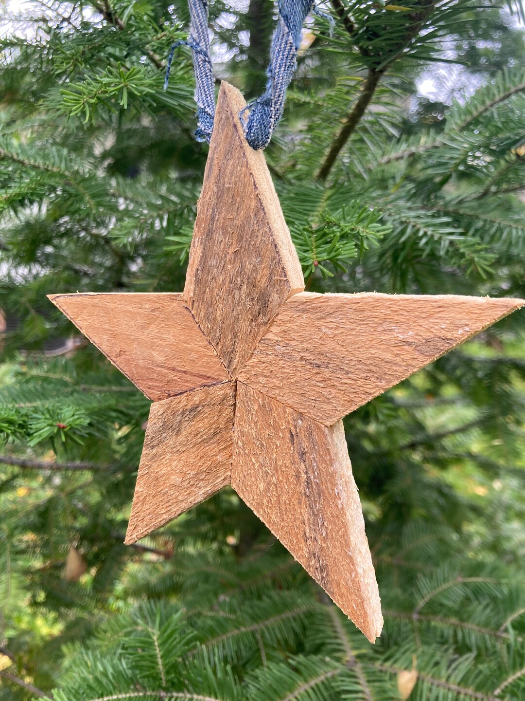 Wooden Star Ornaments — The Heritage Society