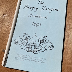 1993 The Hungry Haugens’ Cookbook, recipe book, vintage cook book, American food, retro kitchen, Midwest recipes