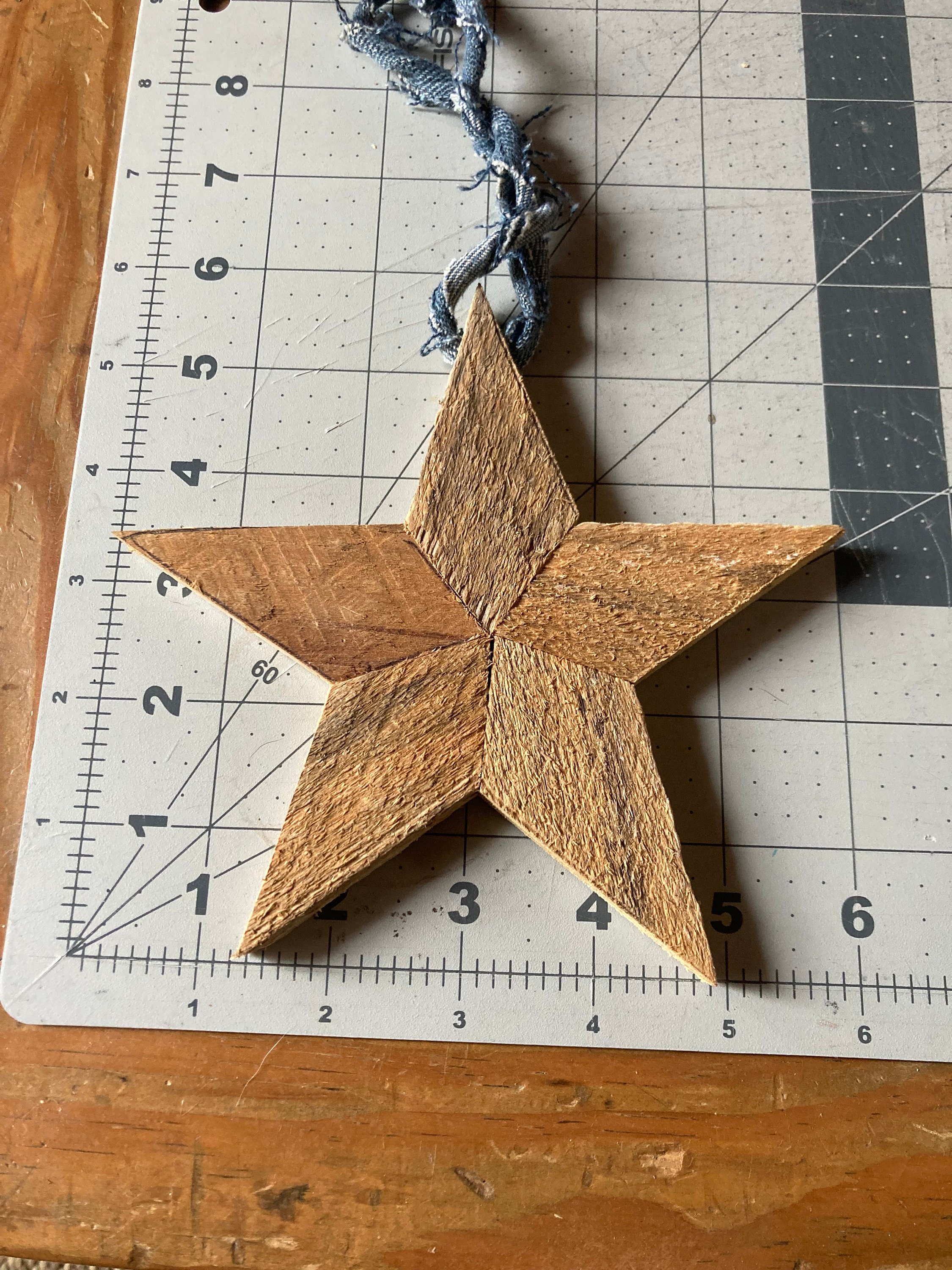 Wooden Star Ornaments — The Heritage Society