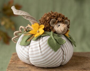Handgemachte Igel Herbst Dekoration - Plüsch Igel mit Sonnenblume