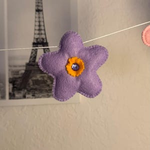 Handmade Felt Flower Garland – Pastel Spring Floral Banner – Boho Nursery & Party Decor