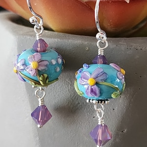 Glass lampwork earrings--Lavendar Flowers