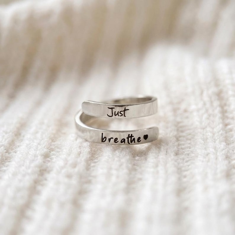 Edelstahl Just Breathe Ring: Hug Ring für Sie, Weihnachtsgeschenk Silver