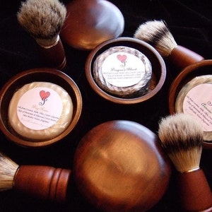 MEN'S HARDWOOD Shaving Kit with SHAVING Soap with Rhassoul and Bentonite Clays image 1