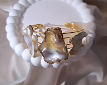 Irregular Baroque Pearl Design Bracelet, Pearl Cuff Bracelet, Handmade Design Gold Bracelets, Gift for Her, Gift for Christmas