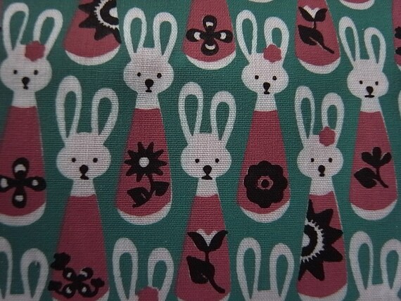 White Fat QuarterCotton Fabric FQChildren KidRetro Vintage Bunny Craft