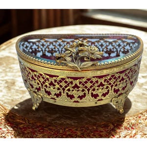 Vintage Ormolu Rounded Gold Filigree Jewelry Box or Trinket Box