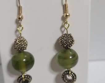 Green and hammered brass earrings