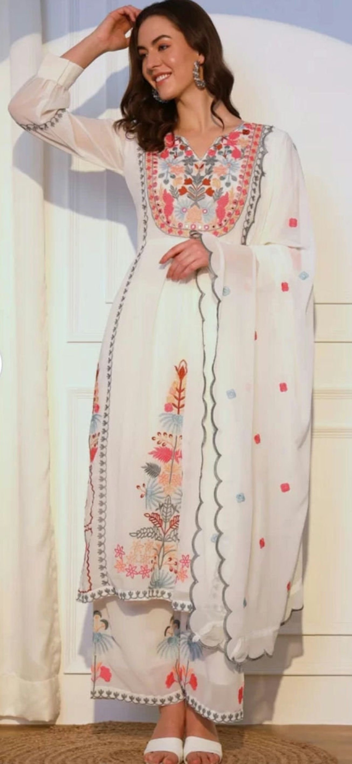 Women White Rayon Embroidered Kurta with Pant & Organza Embroidered Dupatta