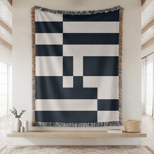 Modern Geometric Woven Blanket Black and Deep Brick Cotton Throw with Fringe Graphic Statement Home Decor Couch Throw Bed Blanket