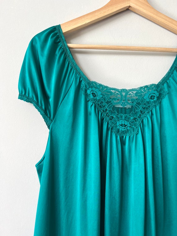 1980s Emerald Sea Green Nylon Lace trim Nightgown - image 5