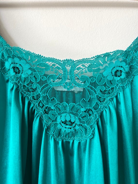 1980s Emerald Sea Green Nylon Lace trim Nightgown - image 6